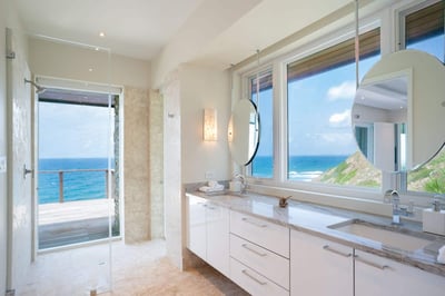 Luxury Villa Photo #13