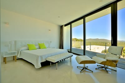 Luxury Villa Photo #31