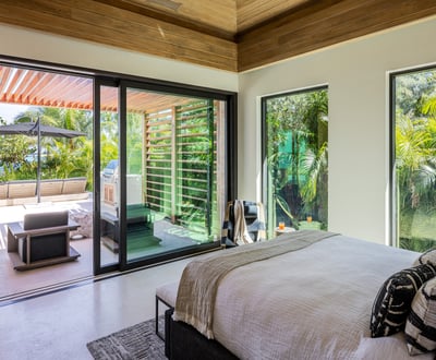 Luxury Villa Photo #18