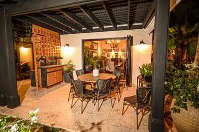 Luxury Villa Photo #11