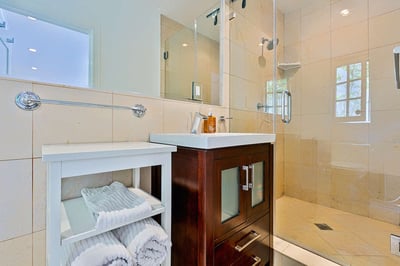 Luxury Villa Photo #39