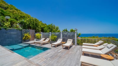 Luxury Villa Photo #7