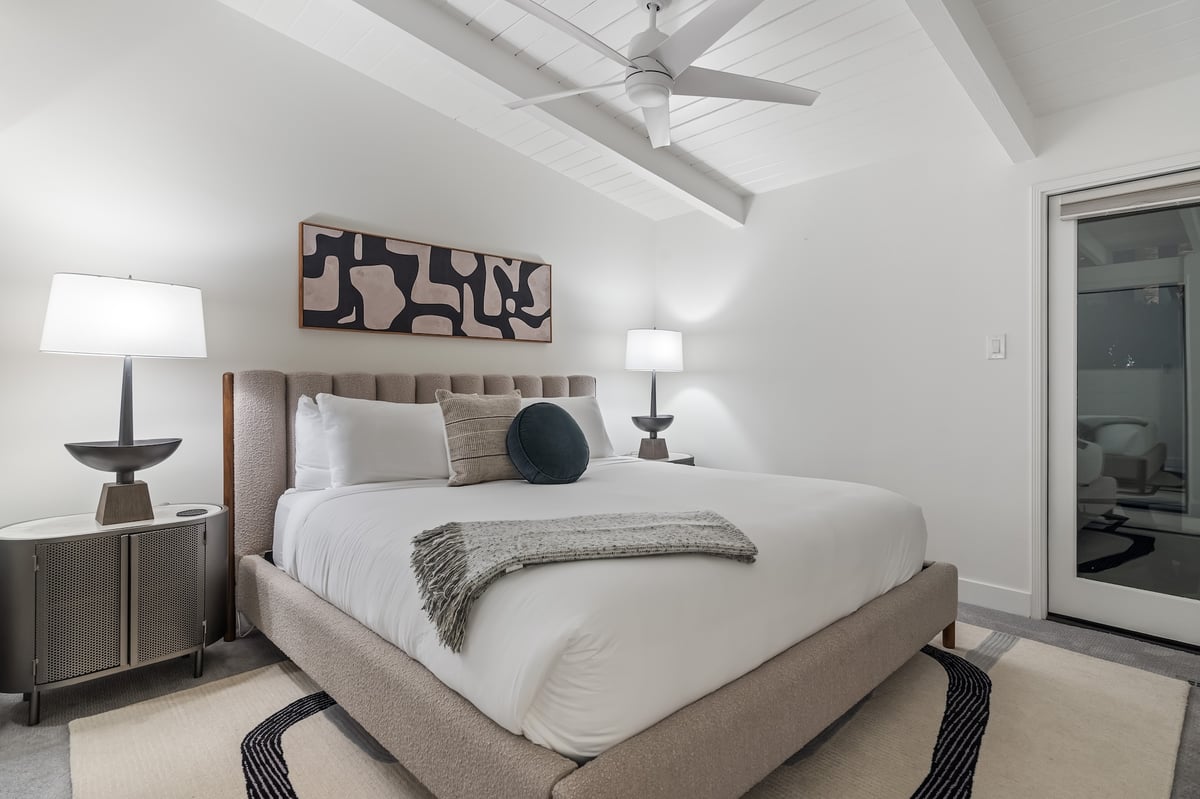 Alexander Desert Dreams