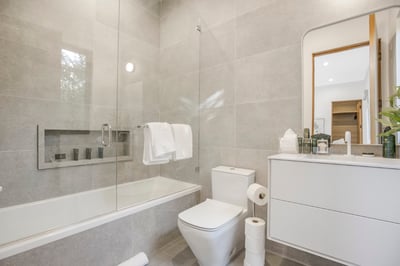 Luxury Villa Photo #50