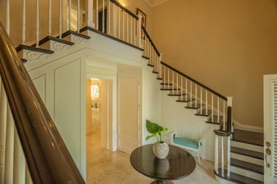 Luxury Villa Photo #25