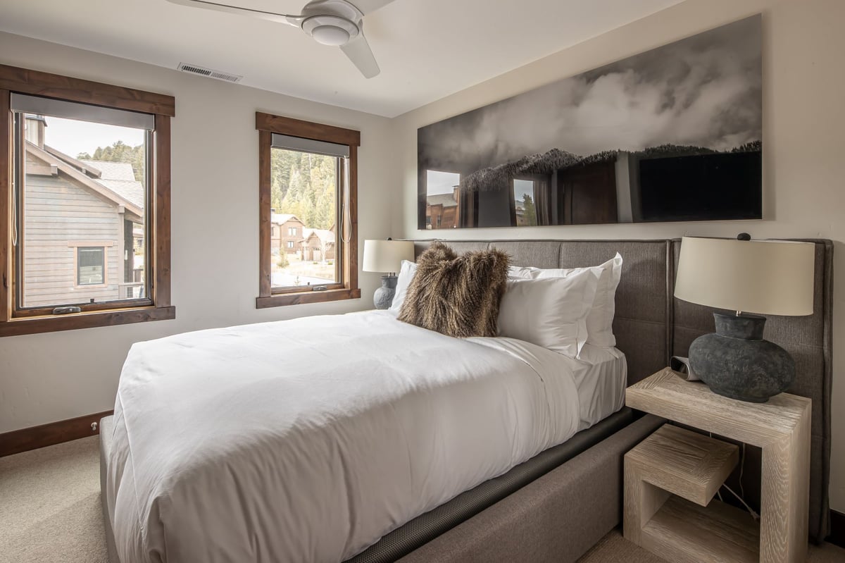 Spanish Peaks | Highlands Cabin 30