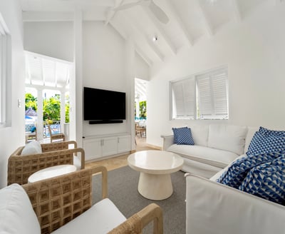 Luxury Villa Photo #14
