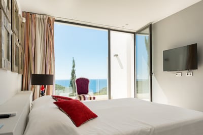 Luxury Villa Photo #27