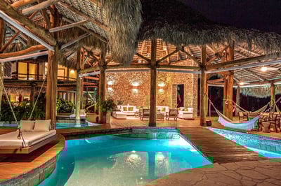 Luxury Villa Photo #15