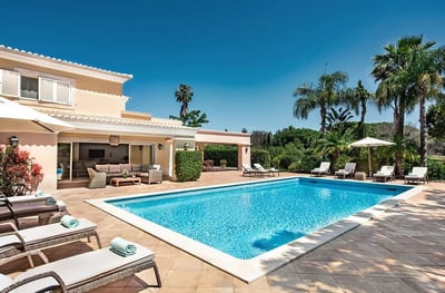 Luxury Villa Photo #3