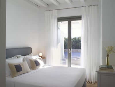 Luxury Villa Photo #30