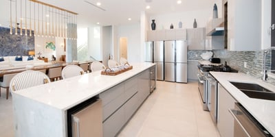 Luxury Villa Photo #12