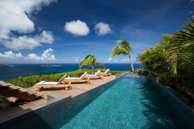 Luxury Villa Photo #3
