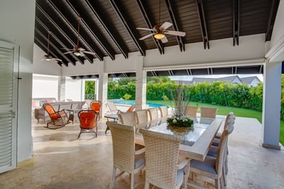 Luxury Villa Photo #5