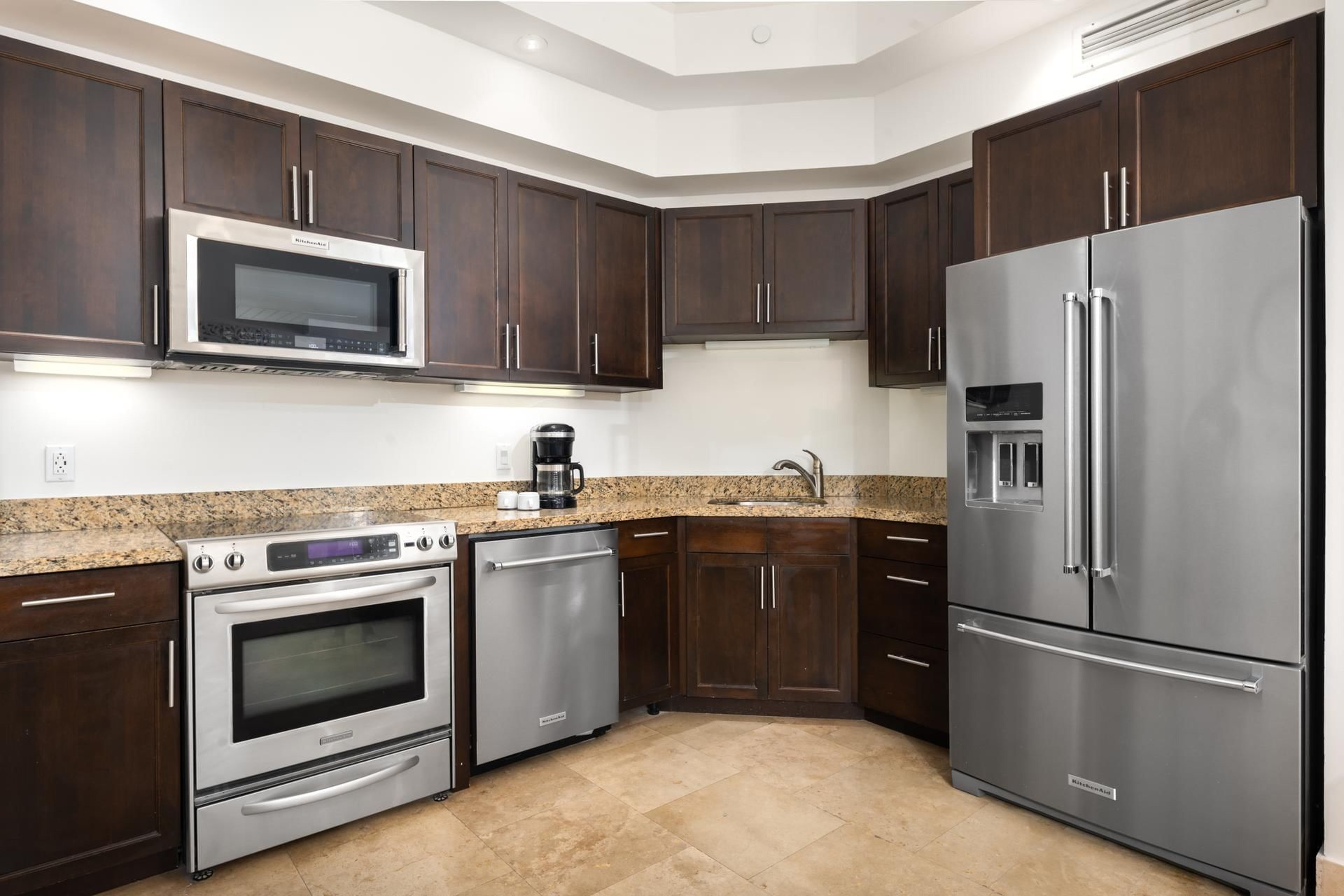 1 BDM Suite at Windsong Resort - 2