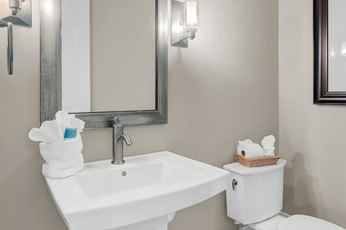 Island Escape Estate