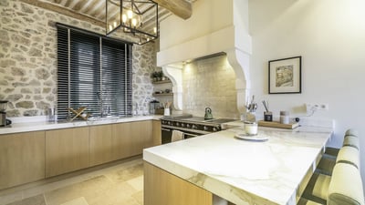Luxury Villa Photo #9