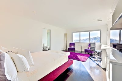 Luxury Villa Photo #35