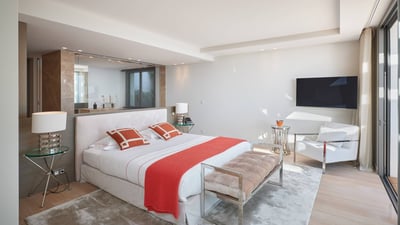 Luxury Villa Photo #17