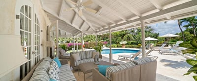 Luxury Villa Photo #15