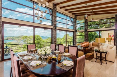 Luxury Villa Photo #8