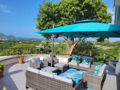 Luxury Villa Photo #10