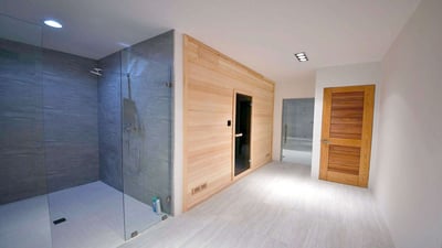 Luxury Villa Photo #26