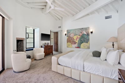 Luxury Villa Photo #44
