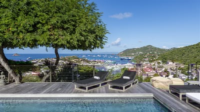 Luxury Villa Photo #4