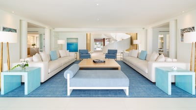 Luxury Villa Photo #28