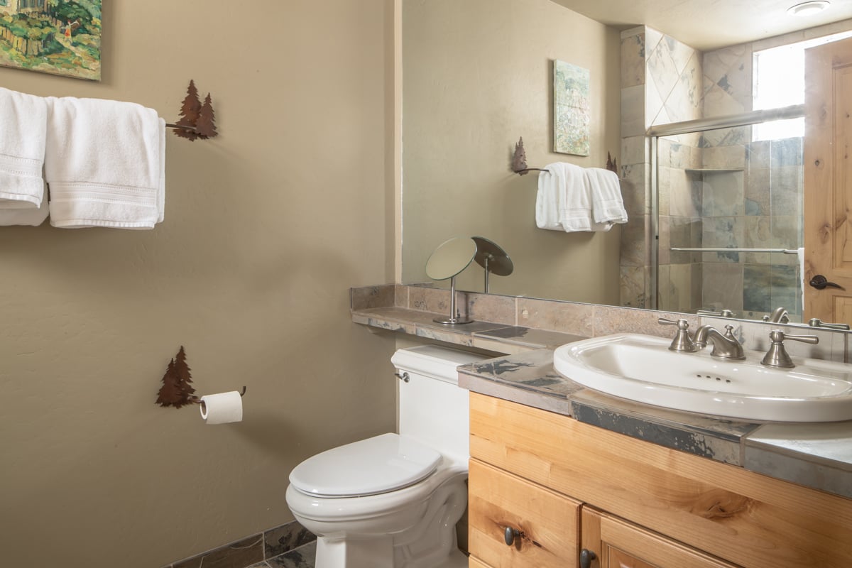 Moonlight Mountain Home | 2 Lower Mountain Home