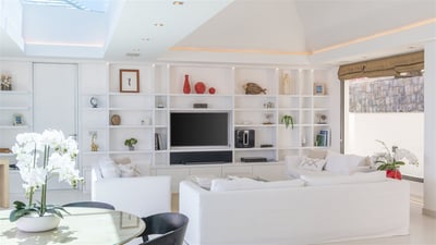 Luxury Villa Photo #39