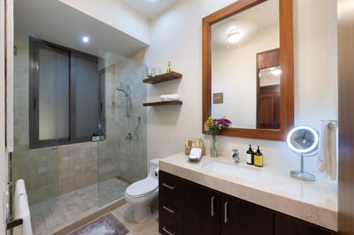 Luxury Villa Photo #42