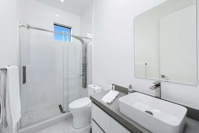 Luxury Villa Photo #34