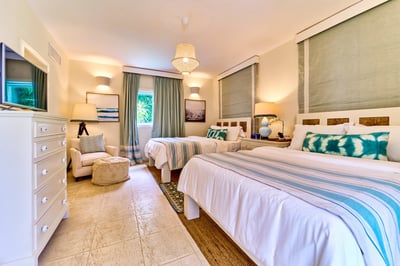 Luxury Villa Photo #33