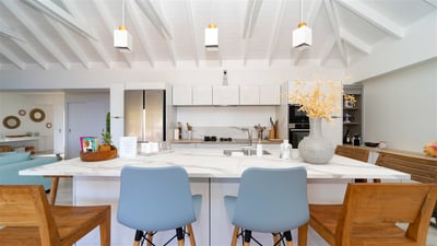Kitchen & Dining Area