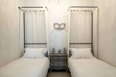 Luxury Villa Photo #19