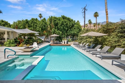 Luxury Villa Photo #10