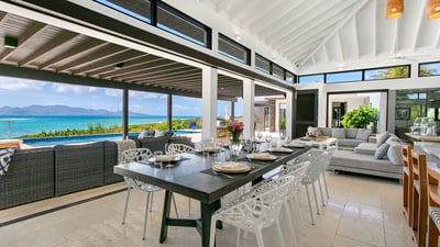 Luxury Villa Photo #10