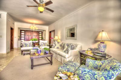 Luxury Villa Photo #17