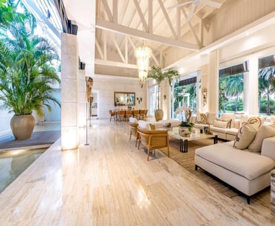 Luxury Villa Photo #10