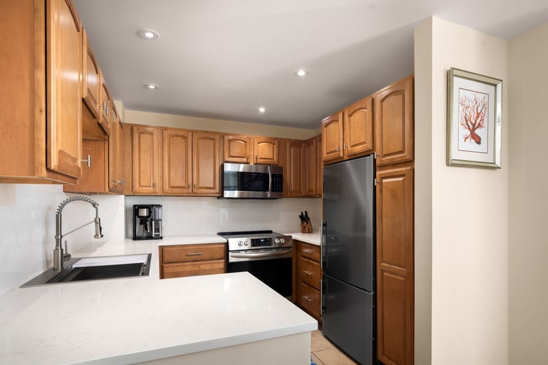 1 BDM Bungalow at Windsong Resort