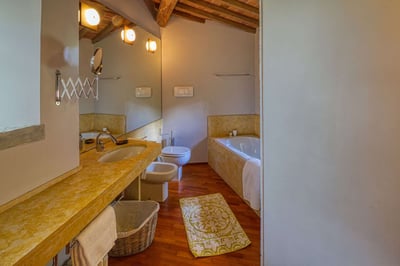 Luxury Villa Photo #48
