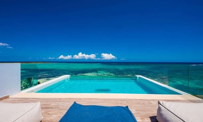 Luxury Villa Photo #6