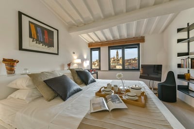 Luxury Villa Photo #18