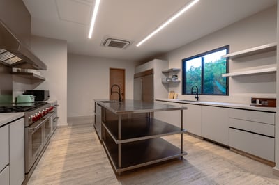 Luxury Villa Photo #21