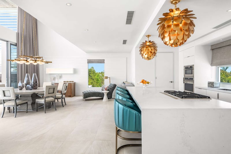 Beach Enclave Grace Bay 6 BDM Premium Ocean View Villa