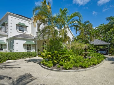Luxury Villa Photo #5