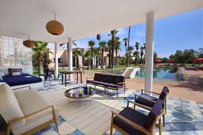 Luxury Villa Photo #4