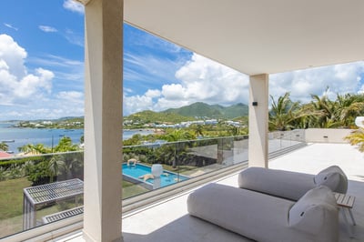 Luxury Villa Photo #30